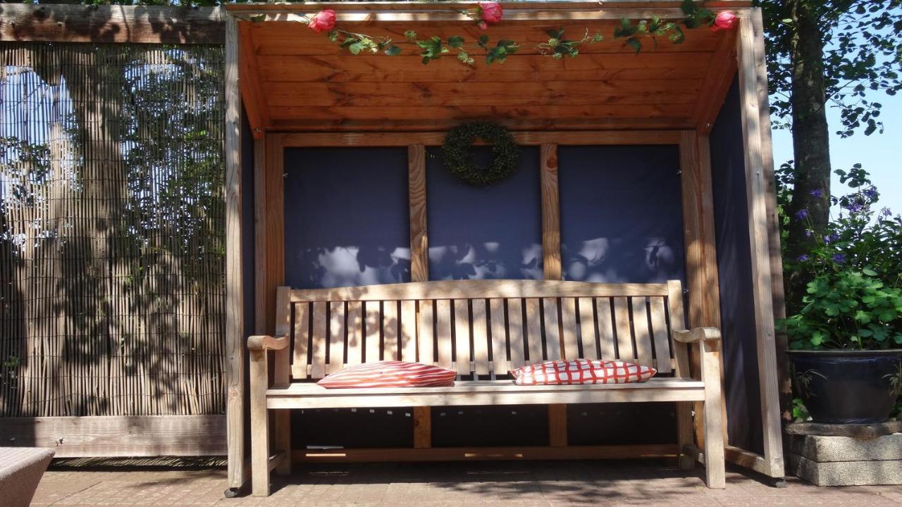 Brinkesdiek Bed & Breakfast